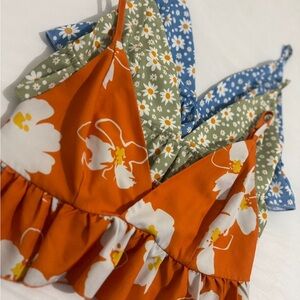 (3) SHEIN Floral Ruffle Crop Top in Orange and Blue